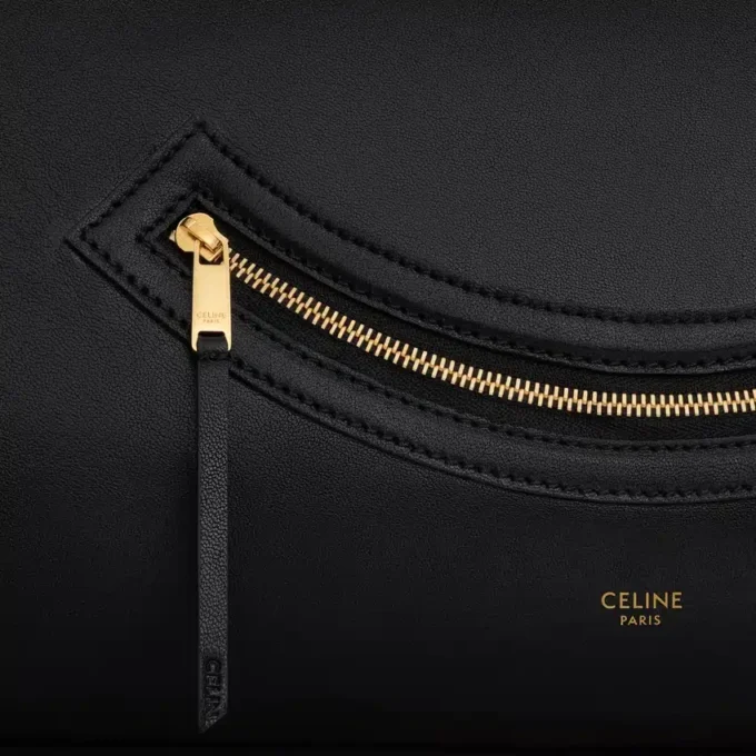 Big Smile Luggage in Supple Shiny Lambskin