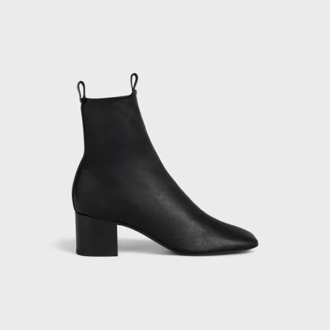 Cheri – Zipped Boot in Stretch Lambskin