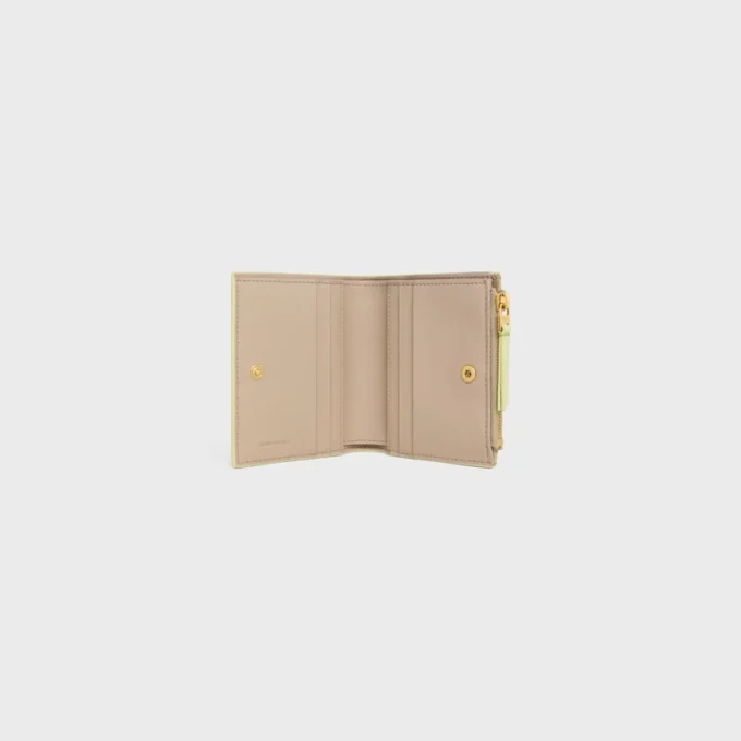 Compact Wallet Triomphe Stamp in Supple Grained Calfskin Compact Wallet Triomphe Stamp in Supple Grained Calfskin