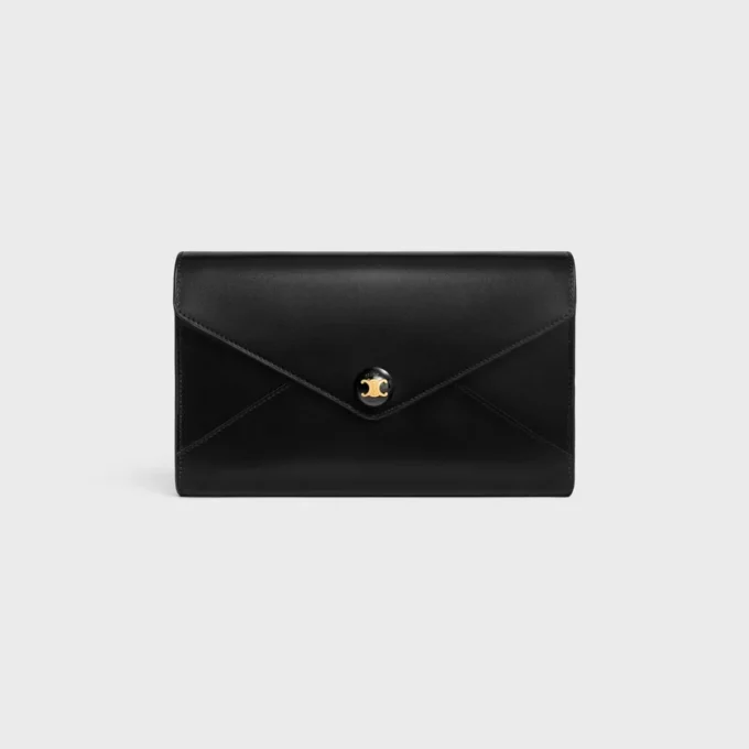 Envelope Wallet on Chain in Shiny Calfskin Envelope Wallet on Chain in Shiny Calfskin