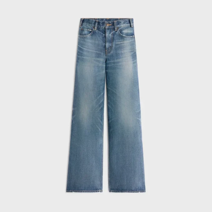 Flared Surf Jeans in Union Wash Denim Flared Surf Jeans in Union Wash Denim
