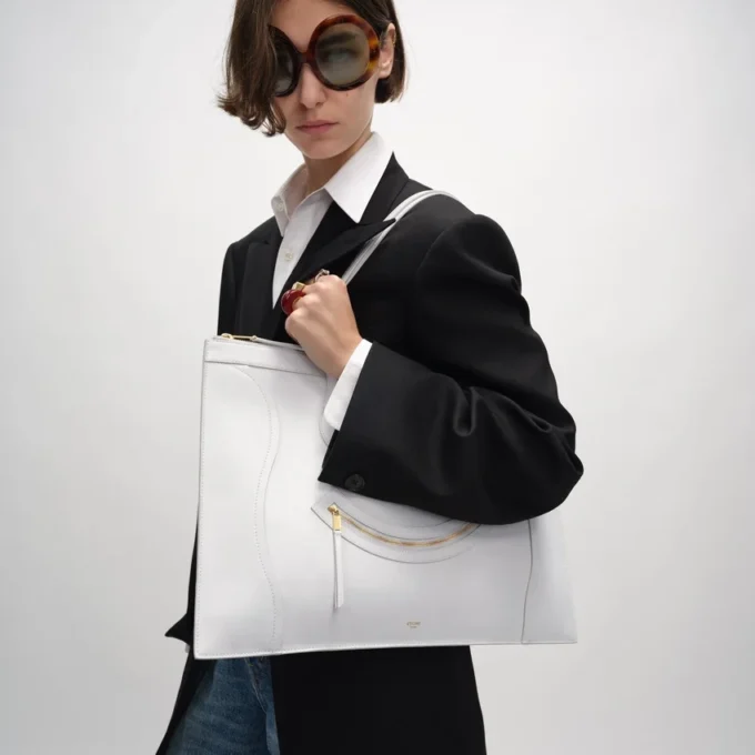 Flat Luggage in Glossy Calfskin Flat Luggage in Glossy Calfskin