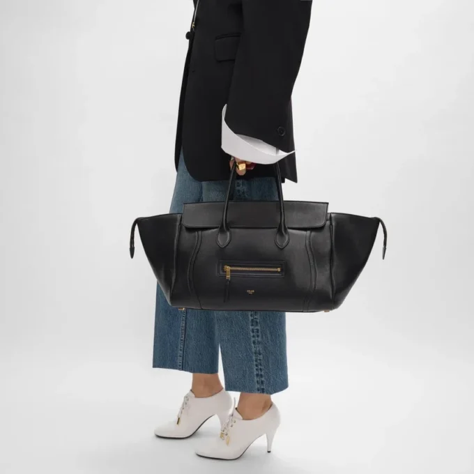 Luggage in Supple Shiny Lambskin Luggage in Supple Shiny Lambskin