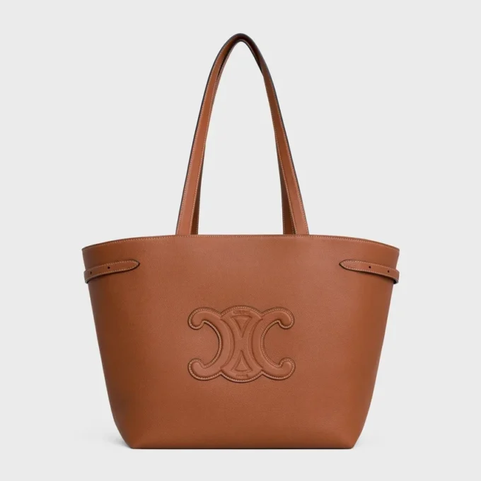 Medium Cabas AnaïS Cuir Triomphe in Grained Calfskin Medium Cabas AnaïS Cuir Triomphe in Grained Calfskin