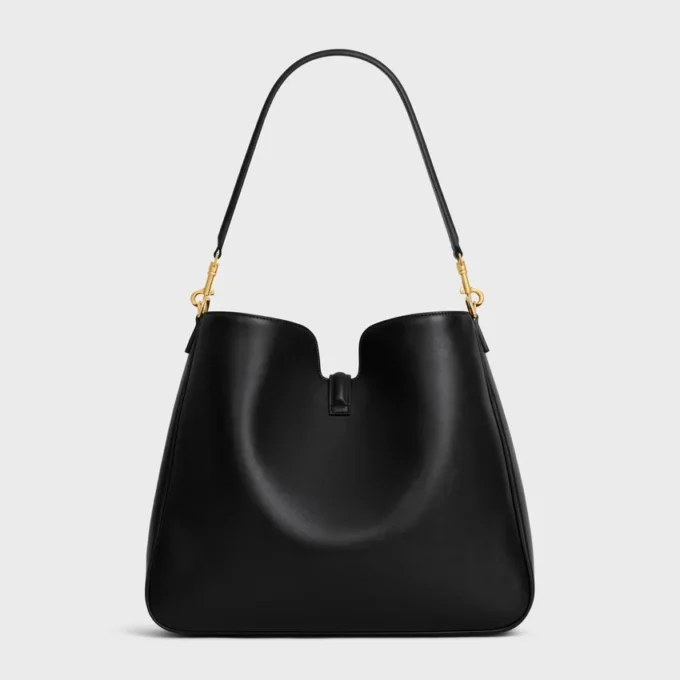 Medium Camille 16 Soft Bag in Smooth Calfskin