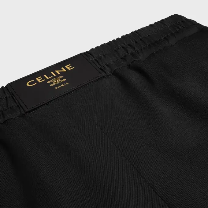 Shorts in Wool Twill