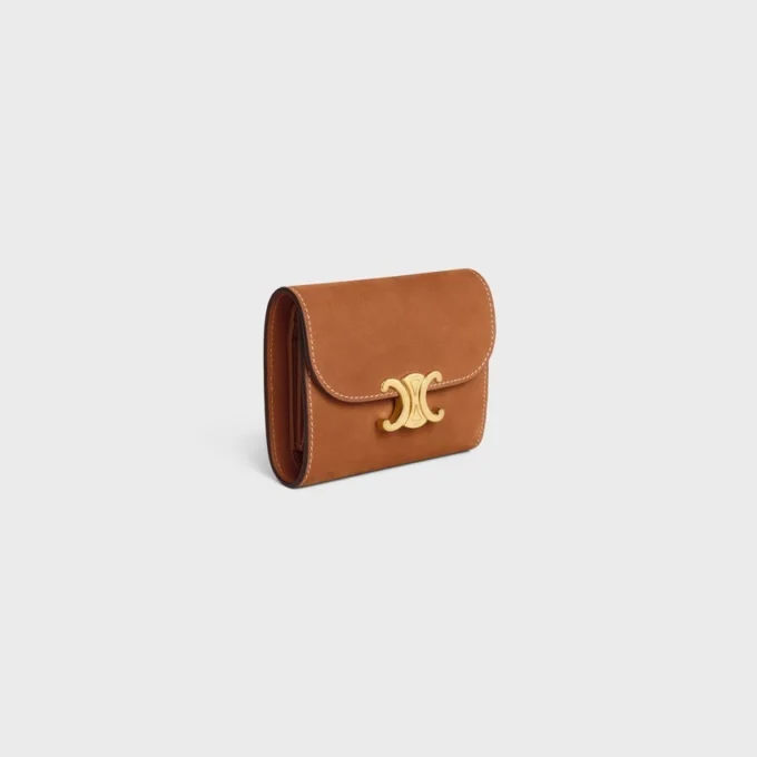 Small Flap Wallet Triomphe in Nubuck Calfskin Small Flap Wallet Triomphe in Nubuck Calfskin