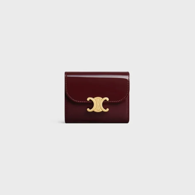 Small Flap Wallet Triomphe in Patent Calfskin Small Flap Wallet Triomphe in Patent Calfskin