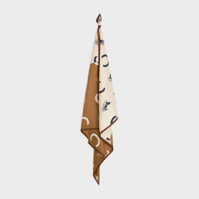 Square in Silk Twill