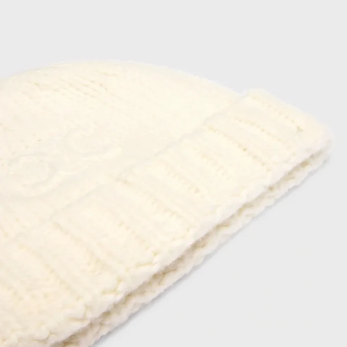 Triomphe Beanie in Cashmere and Silk