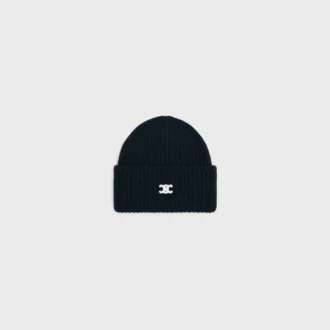 Triomphe Beanie in Seamless Cashmere Triomphe Beanie in Seamless Cashmere