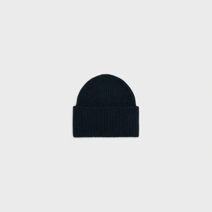 Triomphe Beanie in Seamless Cashmere
