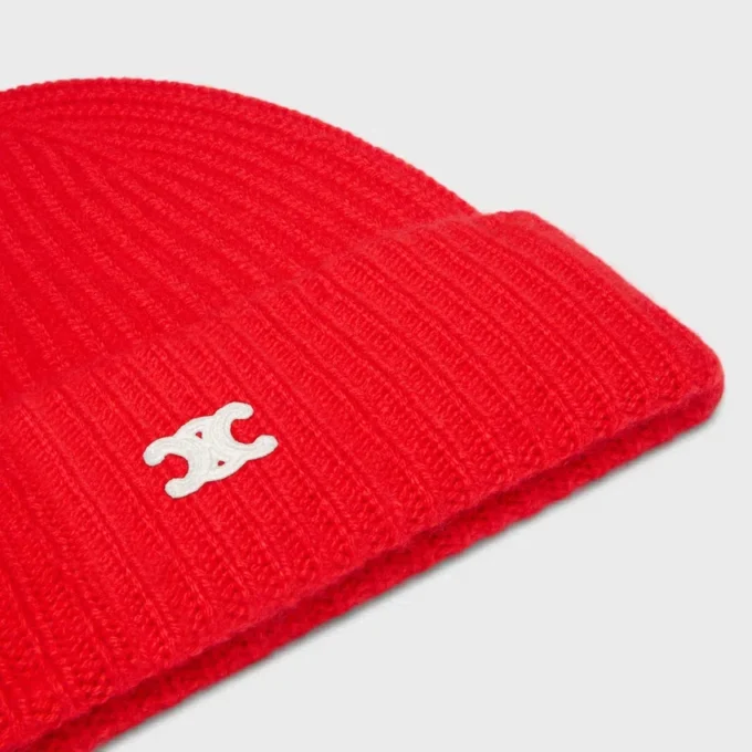 Triomphe Beanie in Seamless Cashmere