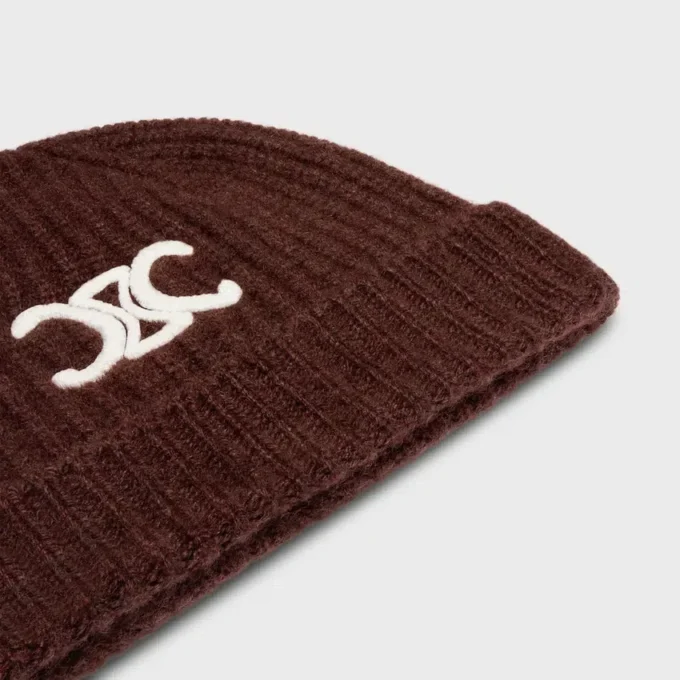 Triomphe Beanie in Seamless Cashmere